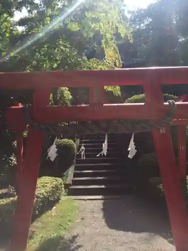 冠稲荷神社の鳥居