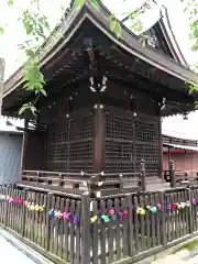 三輪神社の本殿