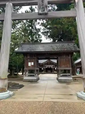八重垣神社の山門・神門