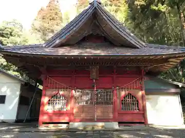 八幡神社の本殿・本堂