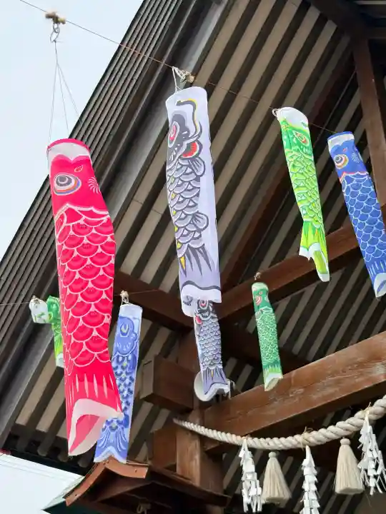 七重浜海津見神社の{uncategorized: "未分類", other: "その他", undefined: "問題あり", building: "その他建物", grave: "お墓", sacred_gate: "鳥居", guardian: "狛犬", statue: "像", buddha: "仏像", history: "歴史", nature: "自然", garden: "庭園", animal: "動物", pagoda: "塔", temizu: "手水舎", mountain_gate: "山門・神門", sanctuary: "本殿・本堂", subordinate: "末社・摂社", art: "芸術", scenery: "景色", jizo: "地蔵", ema: "絵馬", goshuin: "御朱印", omikuji: "おみくじ", items: "授与品その他", amulet: "お守り", goshuincho: "御朱印帳", eats: "食事", festival: "お祭り", votive_dance: "神楽", shichigosan: "七五三参", wedding: "結婚式", experience: "体験その他", initially: "初詣", around: "周辺", anti_infection: "感染症対策"}