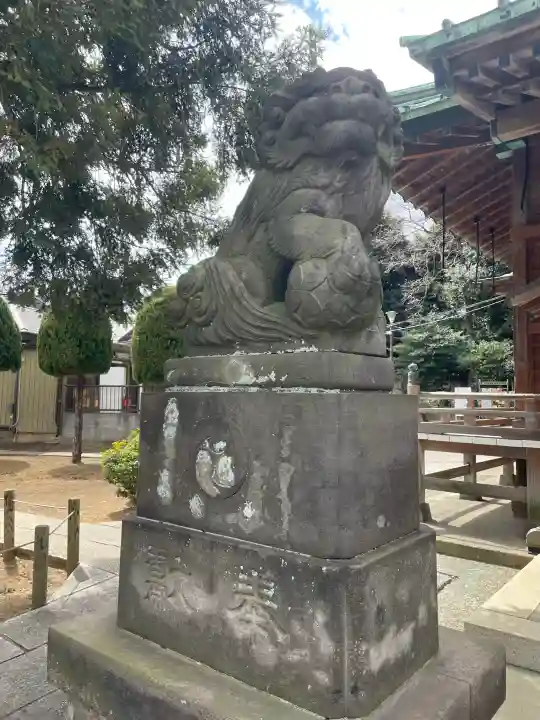 諏訪神社の{uncategorized: "未分類", other: "その他", undefined: "問題あり", building: "その他建物", grave: "お墓", sacred_gate: "鳥居", guardian: "狛犬", statue: "像", buddha: "仏像", history: "歴史", nature: "自然", garden: "庭園", animal: "動物", pagoda: "塔", temizu: "手水舎", mountain_gate: "山門・神門", sanctuary: "本殿・本堂", subordinate: "末社・摂社", art: "芸術", scenery: "景色", jizo: "地蔵", ema: "絵馬", goshuin: "御朱印", omikuji: "おみくじ", items: "授与品その他", amulet: "お守り", goshuincho: "御朱印帳", eats: "食事", festival: "お祭り", votive_dance: "神楽", shichigosan: "七五三参", wedding: "結婚式", experience: "体験その他", initially: "初詣", around: "周辺", anti_infection: "感染症対策"}