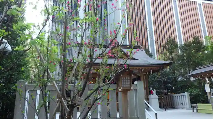 福徳神社(芽吹稲荷)の本殿・本堂