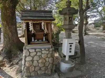 大井神社の{uncategorized: "未分類", other: "その他", undefined: "問題あり", building: "その他建物", grave: "お墓", sacred_gate: "鳥居", guardian: "狛犬", statue: "像", buddha: "仏像", history: "歴史", nature: "自然", garden: "庭園", animal: "動物", pagoda: "塔", temizu: "手水舎", mountain_gate: "山門・神門", sanctuary: "本殿・本堂", subordinate: "末社・摂社", art: "芸術", scenery: "景色", jizo: "地蔵", ema: "絵馬", goshuin: "御朱印", omikuji: "おみくじ", items: "授与品その他", amulet: "お守り", goshuincho: "御朱印帳", eats: "食事", festival: "お祭り", votive_dance: "神楽", shichigosan: "七五三参", wedding: "結婚式", experience: "体験その他", initially: "初詣", around: "周辺", anti_infection: "感染症対策"}