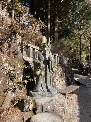 榛名神社の像