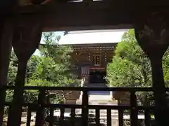 江島神社の本殿