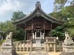 神明社の本殿