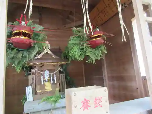 間々田八幡宮の末社