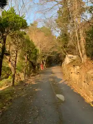 最上稲荷山妙教寺の周辺