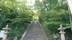 四條畷神社の建物その他