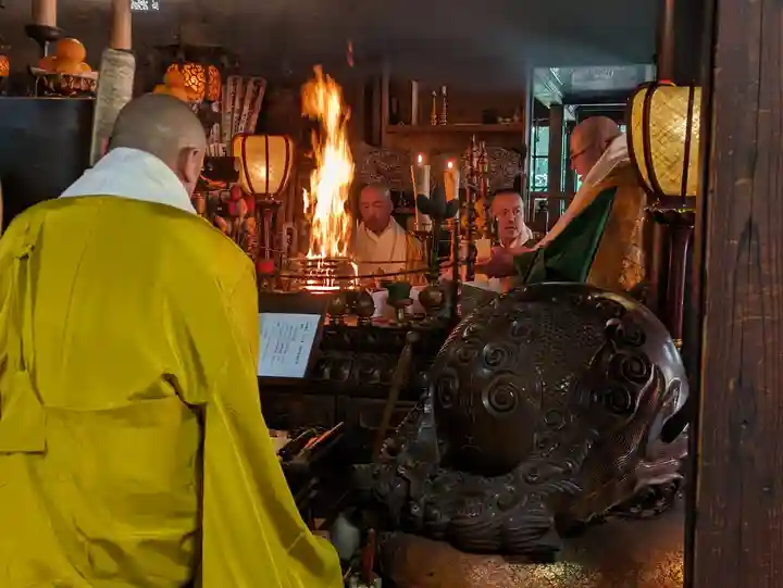 玉眞院玉川大師の本殿・本堂