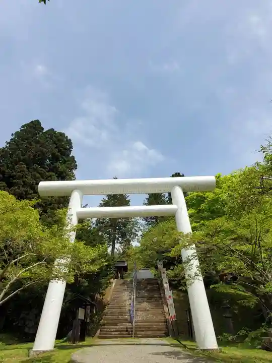 土津神社|こどもと出世の神さまの鳥居