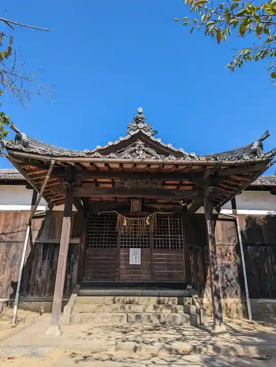 岩畔稲荷神社(岡山県)