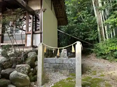 太神社の{uncategorized: "未分類", other: "その他", undefined: "問題あり", building: "その他建物", grave: "お墓", sacred_gate: "鳥居", guardian: "狛犬", statue: "像", buddha: "仏像", history: "歴史", nature: "自然", garden: "庭園", animal: "動物", pagoda: "塔", temizu: "手水舎", mountain_gate: "山門・神門", sanctuary: "本殿・本堂", subordinate: "末社・摂社", art: "芸術", scenery: "景色", jizo: "地蔵", ema: "絵馬", goshuin: "御朱印", omikuji: "おみくじ", items: "授与品その他", amulet: "お守り", goshuincho: "御朱印帳", eats: "食事", festival: "お祭り", votive_dance: "神楽", shichigosan: "七五三参", wedding: "結婚式", experience: "体験その他", initially: "初詣", around: "周辺", anti_infection: "感染症対策"}