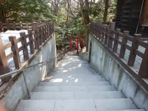 白石神社の庭園