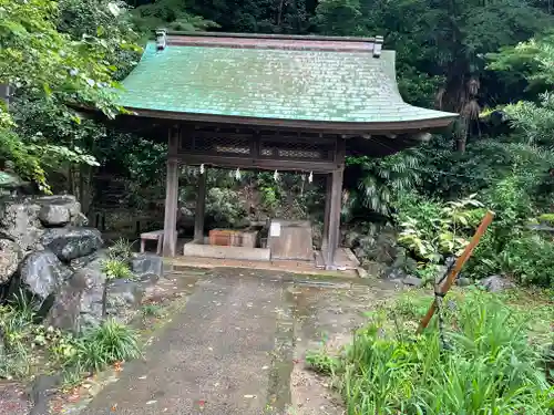 金崎宮の手水舎