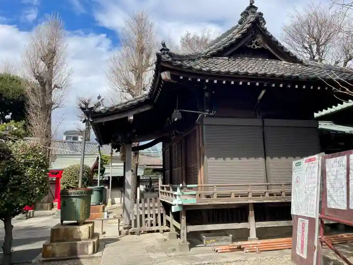 香取神社の{uncategorized: "未分類", other: "その他", undefined: "問題あり", building: "その他建物", grave: "お墓", sacred_gate: "鳥居", guardian: "狛犬", statue: "像", buddha: "仏像", history: "歴史", nature: "自然", garden: "庭園", animal: "動物", pagoda: "塔", temizu: "手水舎", mountain_gate: "山門・神門", sanctuary: "本殿・本堂", subordinate: "末社・摂社", art: "芸術", scenery: "景色", jizo: "地蔵", ema: "絵馬", goshuin: "御朱印", omikuji: "おみくじ", items: "授与品その他", amulet: "お守り", goshuincho: "御朱印帳", eats: "食事", festival: "お祭り", votive_dance: "神楽", shichigosan: "七五三参", wedding: "結婚式", experience: "体験その他", initially: "初詣", around: "周辺", anti_infection: "感染症対策"}