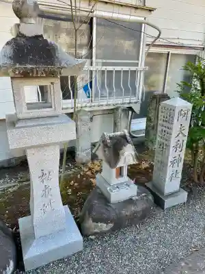 常祗稲荷神社の{uncategorized: "未分類", other: "その他", undefined: "問題あり", building: "その他建物", grave: "お墓", sacred_gate: "鳥居", guardian: "狛犬", statue: "像", buddha: "仏像", history: "歴史", nature: "自然", garden: "庭園", animal: "動物", pagoda: "塔", temizu: "手水舎", mountain_gate: "山門・神門", sanctuary: "本殿・本堂", subordinate: "末社・摂社", art: "芸術", scenery: "景色", jizo: "地蔵", ema: "絵馬", goshuin: "御朱印", omikuji: "おみくじ", items: "授与品その他", amulet: "お守り", goshuincho: "御朱印帳", eats: "食事", festival: "お祭り", votive_dance: "神楽", shichigosan: "七五三参", wedding: "結婚式", experience: "体験その他", initially: "初詣", around: "周辺", anti_infection: "感染症対策"}