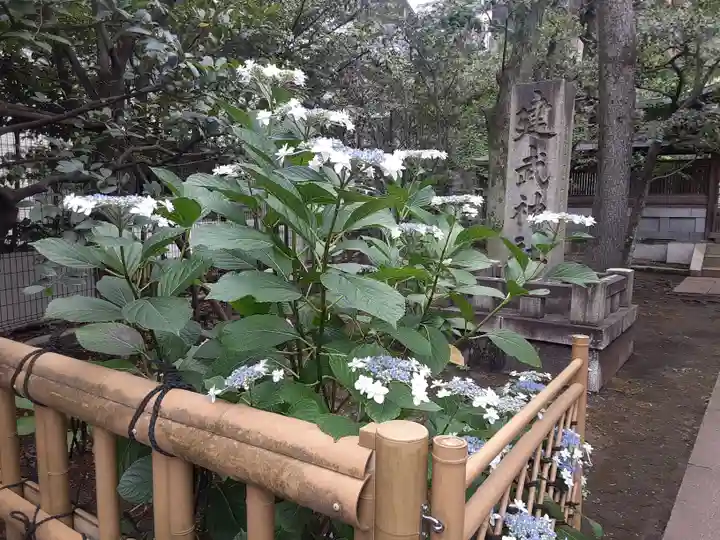 白金氷川神社(東京都)
