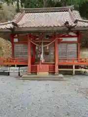 尾崎神社の本殿