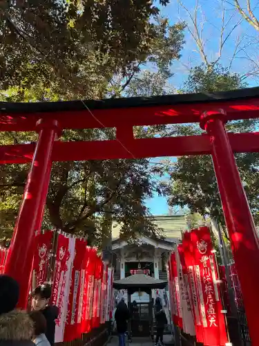 豊川稲荷東京別院の{uncategorized: "未分類", other: "その他", undefined: "問題あり", building: "その他建物", grave: "お墓", sacred_gate: "鳥居", guardian: "狛犬", statue: "像", buddha: "仏像", history: "歴史", nature: "自然", garden: "庭園", animal: "動物", pagoda: "塔", temizu: "手水舎", mountain_gate: "山門・神門", sanctuary: "本殿・本堂", subordinate: "末社・摂社", art: "芸術", scenery: "景色", jizo: "地蔵", ema: "絵馬", goshuin: "御朱印", omikuji: "おみくじ", items: "授与品その他", amulet: "お守り", goshuincho: "御朱印帳", eats: "食事", festival: "お祭り", votive_dance: "神楽", shichigosan: "七五三参", wedding: "結婚式", experience: "体験その他", initially: "初詣", around: "周辺", anti_infection: "感染症対策"}