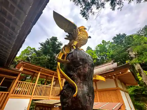 宇倍神社の狛犬