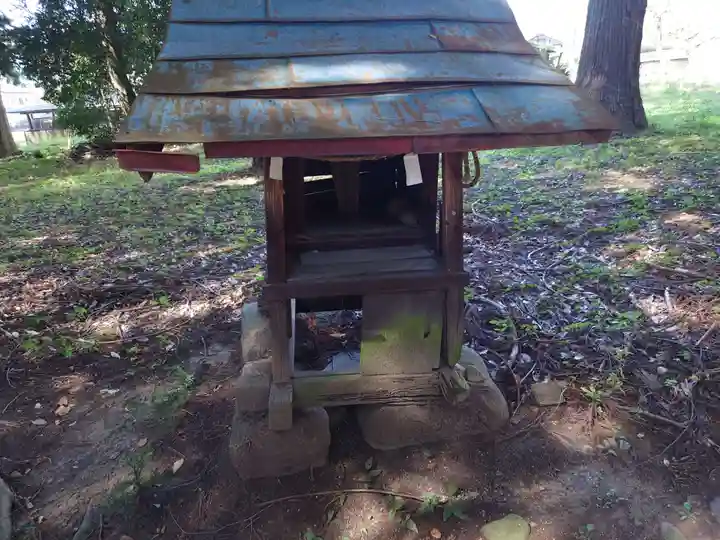 大井俣窪八幡神社の末社・摂社