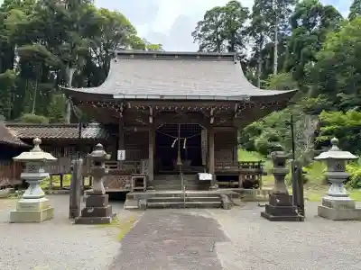 日光神社の{uncategorized: "未分類", other: "その他", undefined: "問題あり", building: "その他建物", grave: "お墓", sacred_gate: "鳥居", guardian: "狛犬", statue: "像", buddha: "仏像", history: "歴史", nature: "自然", garden: "庭園", animal: "動物", pagoda: "塔", temizu: "手水舎", mountain_gate: "山門・神門", sanctuary: "本殿・本堂", subordinate: "末社・摂社", art: "芸術", scenery: "景色", jizo: "地蔵", ema: "絵馬", goshuin: "御朱印", omikuji: "おみくじ", items: "授与品その他", amulet: "お守り", goshuincho: "御朱印帳", eats: "食事", festival: "お祭り", votive_dance: "神楽", shichigosan: "七五三参", wedding: "結婚式", experience: "体験その他", initially: "初詣", around: "周辺", anti_infection: "感染症対策"}