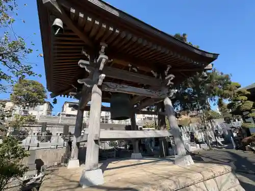 無量寺の{uncategorized: "未分類", other: "その他", undefined: "問題あり", building: "その他建物", grave: "お墓", sacred_gate: "鳥居", guardian: "狛犬", statue: "像", buddha: "仏像", history: "歴史", nature: "自然", garden: "庭園", animal: "動物", pagoda: "塔", temizu: "手水舎", mountain_gate: "山門・神門", sanctuary: "本殿・本堂", subordinate: "末社・摂社", art: "芸術", scenery: "景色", jizo: "地蔵", ema: "絵馬", goshuin: "御朱印", omikuji: "おみくじ", items: "授与品その他", amulet: "お守り", goshuincho: "御朱印帳", eats: "食事", festival: "お祭り", votive_dance: "神楽", shichigosan: "七五三参", wedding: "結婚式", experience: "体験その他", initially: "初詣", around: "周辺", anti_infection: "感染症対策"}