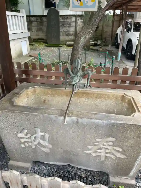 鎧神社(東京都)
