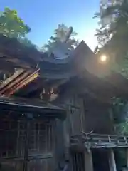 比津神社の本殿