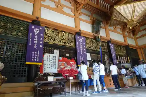 宝厳寺の本殿