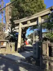麻布氷川神社の鳥居