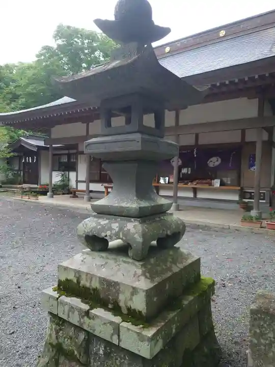 山中諏訪神社(山梨県)