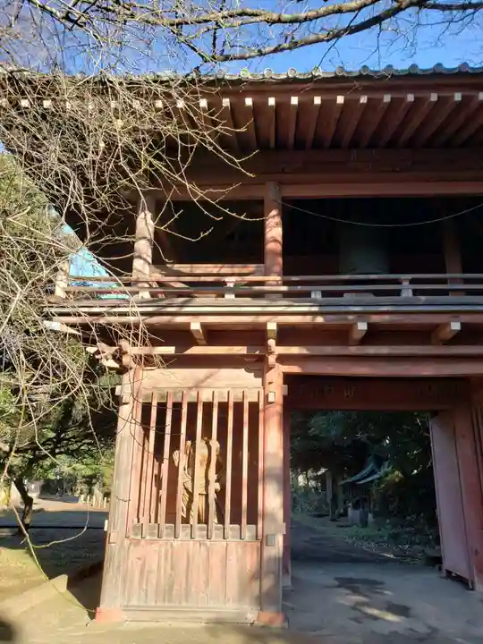 南蔵院の山門・神門