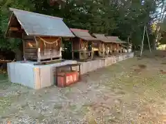 三社大明神社の末社