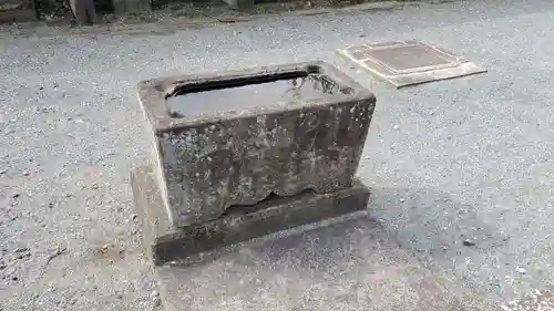 八幡神社の手水