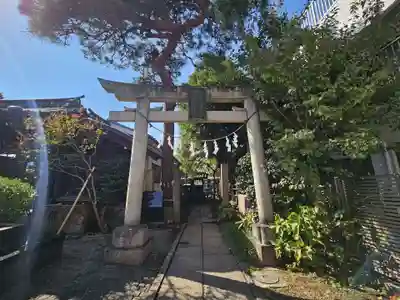 雪塚稲荷神社(埼玉県)