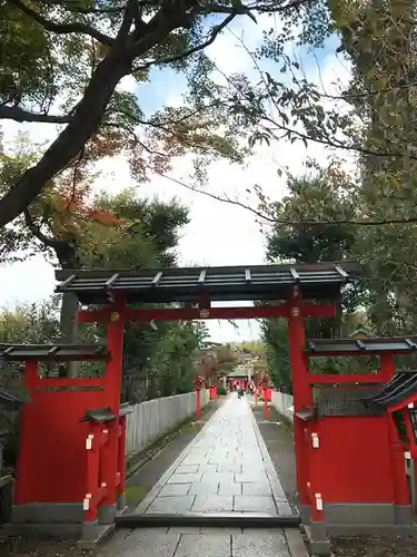 車折神社の山門・神門
