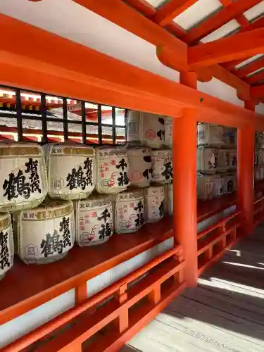 厳島神社の{uncategorized: "未分類", other: "その他", undefined: "問題あり", building: "その他建物", grave: "お墓", sacred_gate: "鳥居", guardian: "狛犬", statue: "像", buddha: "仏像", history: "歴史", nature: "自然", garden: "庭園", animal: "動物", pagoda: "塔", temizu: "手水舎", mountain_gate: "山門・神門", sanctuary: "本殿・本堂", subordinate: "末社・摂社", art: "芸術", scenery: "景色", jizo: "地蔵", ema: "絵馬", goshuin: "御朱印", omikuji: "おみくじ", items: "授与品その他", amulet: "お守り", goshuincho: "御朱印帳", eats: "食事", festival: "お祭り", votive_dance: "神楽", shichigosan: "七五三参", wedding: "結婚式", experience: "体験その他", initially: "初詣", around: "周辺", anti_infection: "感染症対策"}