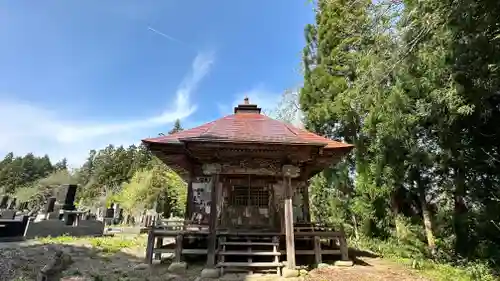 泉蔵院（鮎貝観音堂）(山形県)