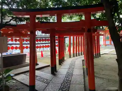 豊栄稲荷神社の{uncategorized: "未分類", other: "その他", undefined: "問題あり", building: "その他建物", grave: "お墓", sacred_gate: "鳥居", guardian: "狛犬", statue: "像", buddha: "仏像", history: "歴史", nature: "自然", garden: "庭園", animal: "動物", pagoda: "塔", temizu: "手水舎", mountain_gate: "山門・神門", sanctuary: "本殿・本堂", subordinate: "末社・摂社", art: "芸術", scenery: "景色", jizo: "地蔵", ema: "絵馬", goshuin: "御朱印", omikuji: "おみくじ", items: "授与品その他", amulet: "お守り", goshuincho: "御朱印帳", eats: "食事", festival: "お祭り", votive_dance: "神楽", shichigosan: "七五三参", wedding: "結婚式", experience: "体験その他", initially: "初詣", around: "周辺", anti_infection: "感染症対策"}