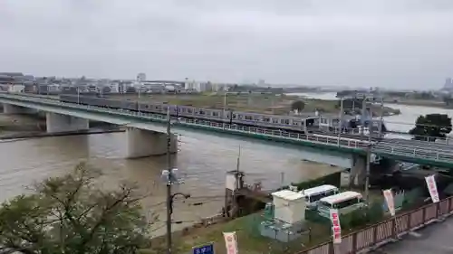 多摩川浅間神社の景色