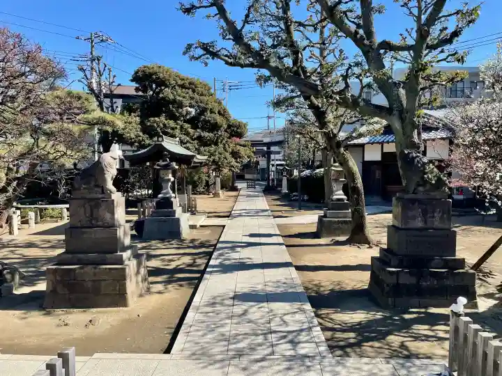 薭田神社の{uncategorized: "未分類", other: "その他", undefined: "問題あり", building: "その他建物", grave: "お墓", sacred_gate: "鳥居", guardian: "狛犬", statue: "像", buddha: "仏像", history: "歴史", nature: "自然", garden: "庭園", animal: "動物", pagoda: "塔", temizu: "手水舎", mountain_gate: "山門・神門", sanctuary: "本殿・本堂", subordinate: "末社・摂社", art: "芸術", scenery: "景色", jizo: "地蔵", ema: "絵馬", goshuin: "御朱印", omikuji: "おみくじ", items: "授与品その他", amulet: "お守り", goshuincho: "御朱印帳", eats: "食事", festival: "お祭り", votive_dance: "神楽", shichigosan: "七五三参", wedding: "結婚式", experience: "体験その他", initially: "初詣", around: "周辺", anti_infection: "感染症対策"}