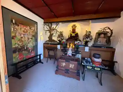 文殊院の{uncategorized: "未分類", other: "その他", undefined: "問題あり", building: "その他建物", grave: "お墓", sacred_gate: "鳥居", guardian: "狛犬", statue: "像", buddha: "仏像", history: "歴史", nature: "自然", garden: "庭園", animal: "動物", pagoda: "塔", temizu: "手水舎", mountain_gate: "山門・神門", sanctuary: "本殿・本堂", subordinate: "末社・摂社", art: "芸術", scenery: "景色", jizo: "地蔵", ema: "絵馬", goshuin: "御朱印", omikuji: "おみくじ", items: "授与品その他", amulet: "お守り", goshuincho: "御朱印帳", eats: "食事", festival: "お祭り", votive_dance: "神楽", shichigosan: "七五三参", wedding: "結婚式", experience: "体験その他", initially: "初詣", around: "周辺", anti_infection: "感染症対策"}