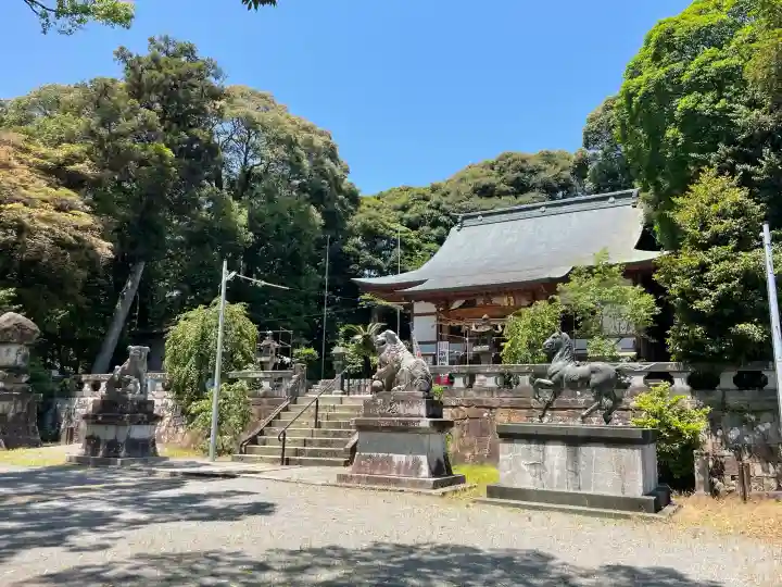 阿蘇神社の{uncategorized: "未分類", other: "その他", undefined: "問題あり", building: "その他建物", grave: "お墓", sacred_gate: "鳥居", guardian: "狛犬", statue: "像", buddha: "仏像", history: "歴史", nature: "自然", garden: "庭園", animal: "動物", pagoda: "塔", temizu: "手水舎", mountain_gate: "山門・神門", sanctuary: "本殿・本堂", subordinate: "末社・摂社", art: "芸術", scenery: "景色", jizo: "地蔵", ema: "絵馬", goshuin: "御朱印", omikuji: "おみくじ", items: "授与品その他", amulet: "お守り", goshuincho: "御朱印帳", eats: "食事", festival: "お祭り", votive_dance: "神楽", shichigosan: "七五三参", wedding: "結婚式", experience: "体験その他", initially: "初詣", around: "周辺", anti_infection: "感染症対策"}