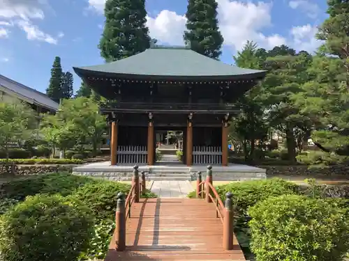 永澤寺の山門