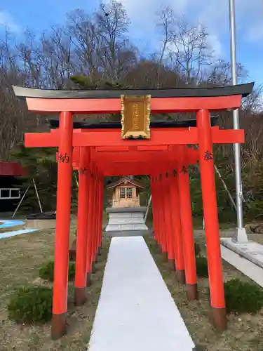 細胞神社の末社