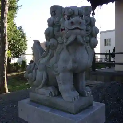 三里塚神社の狛犬