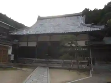 慈音寺の本殿・本堂